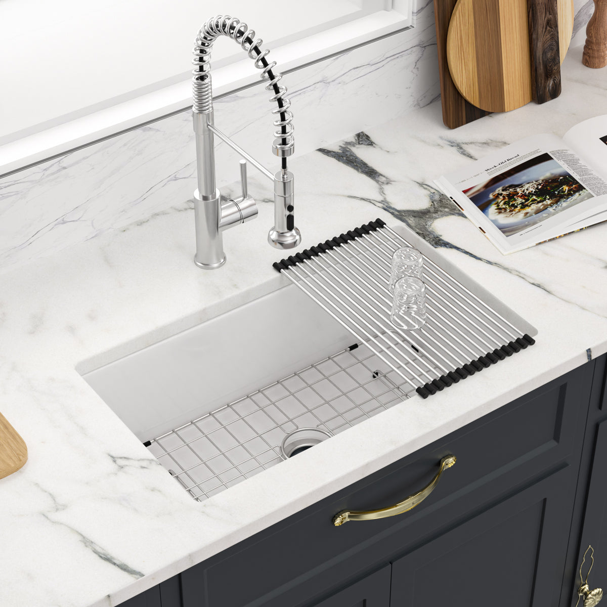 Sarlai 32in White Undermount Single Bowl Fireclay Ceramic Kitchen Sink