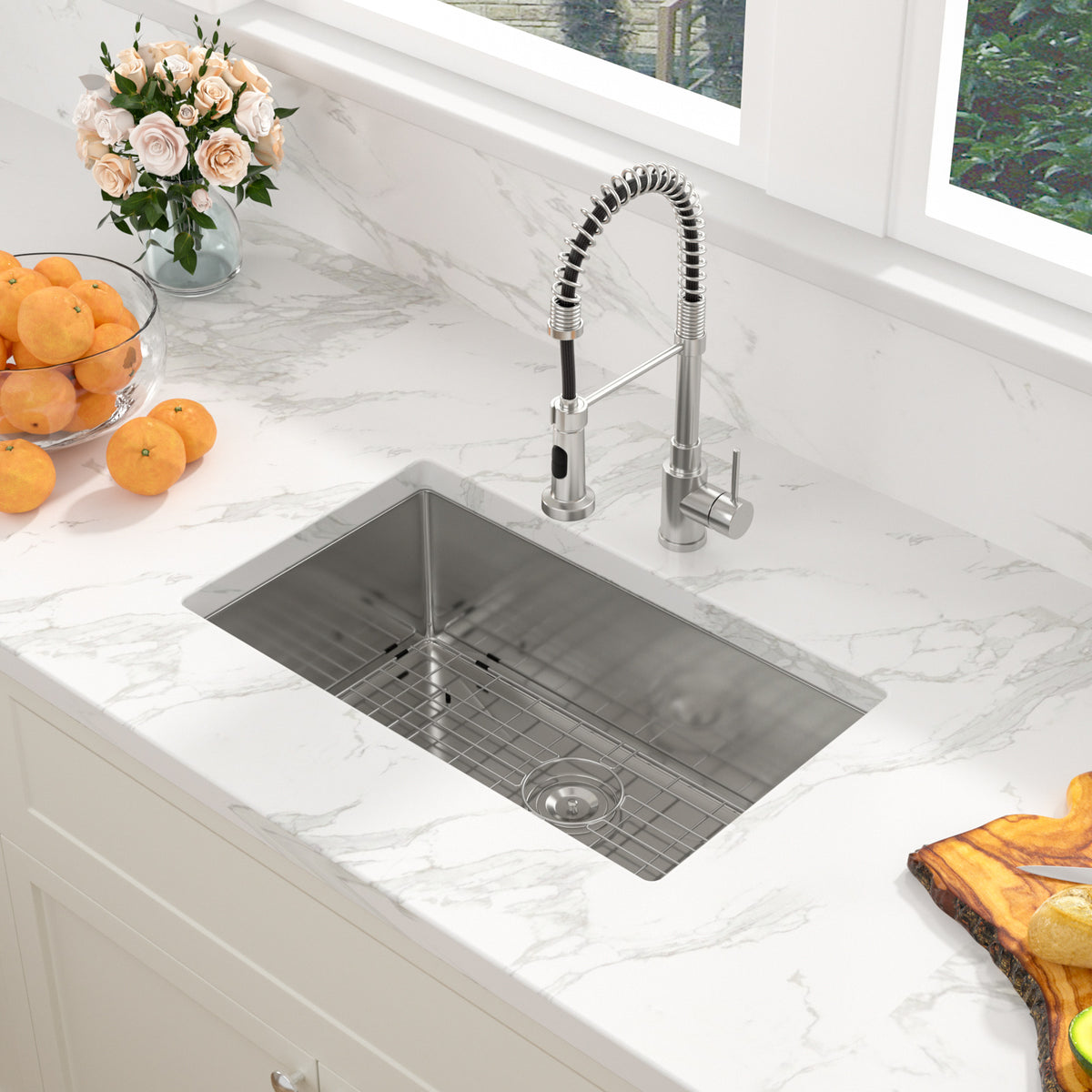 Sarlai 30''x 18''Stainless Steel Undermount Single Bowl Kitchen Sink