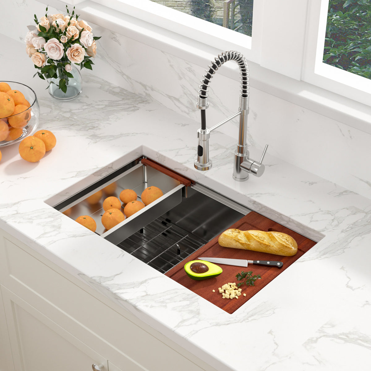 Sarlai 33 Inch Undermount Workstation Kitchen Sink 16 Gauge T304 Stainless Steel Single Bowl Sink