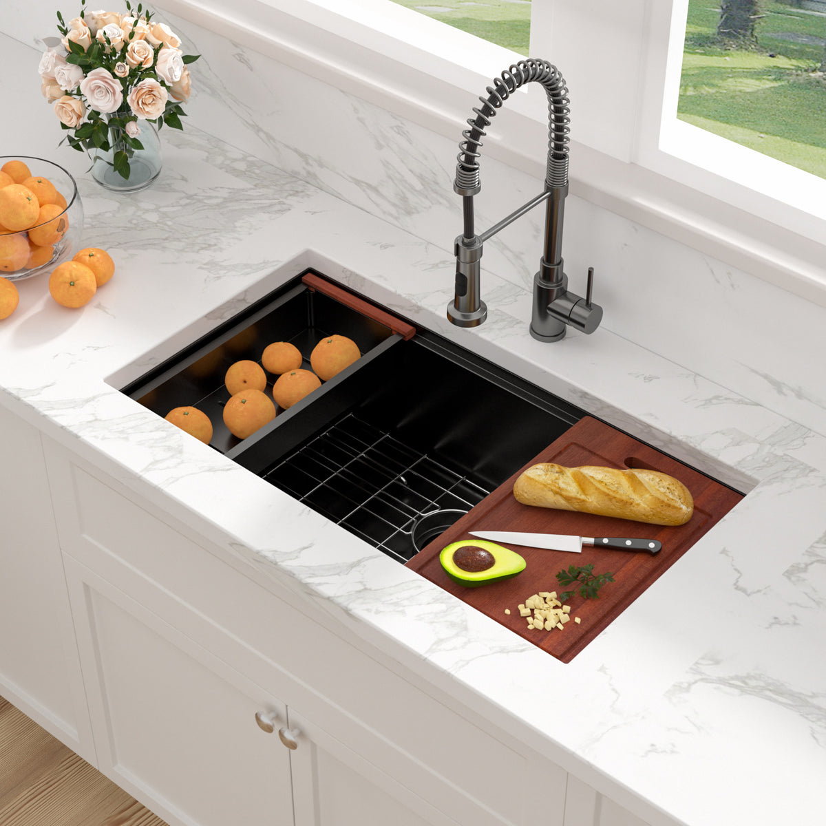 Sarlai 33''Matte Black Undermount Workstation Kitchen Sink 16 Gauge T304 Stainless Steel