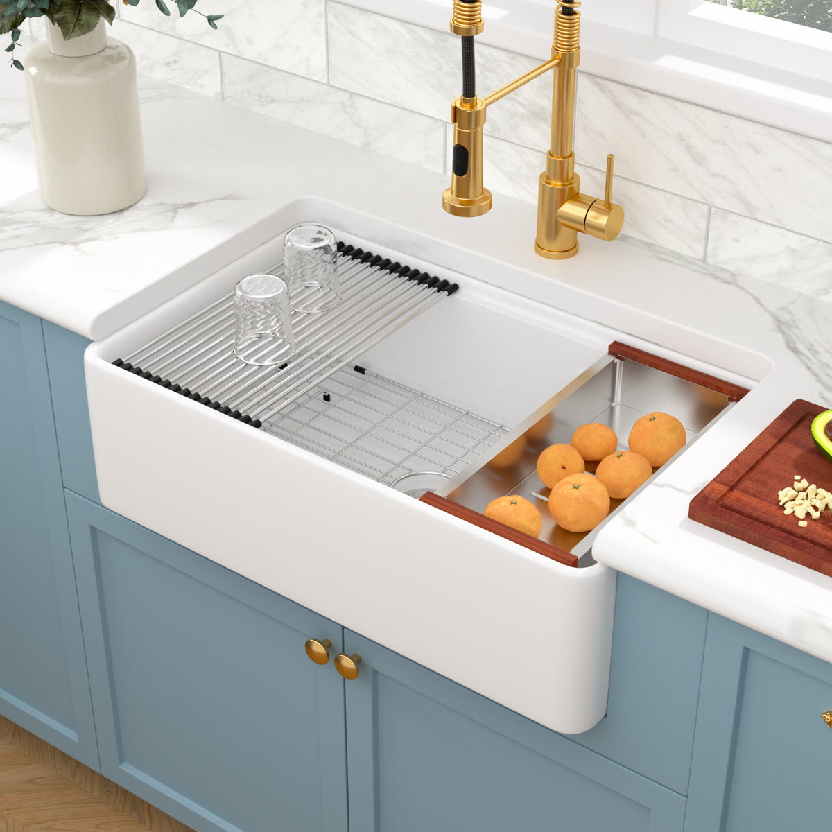 Sarlai 33 White Farmhouse Kitchen Sink - 33 x 20 Inch Farm Kitchen Sink Ledge Workstation White Ceramic Porcelain Fireclay Farmer Sinks Single Bowl Basin