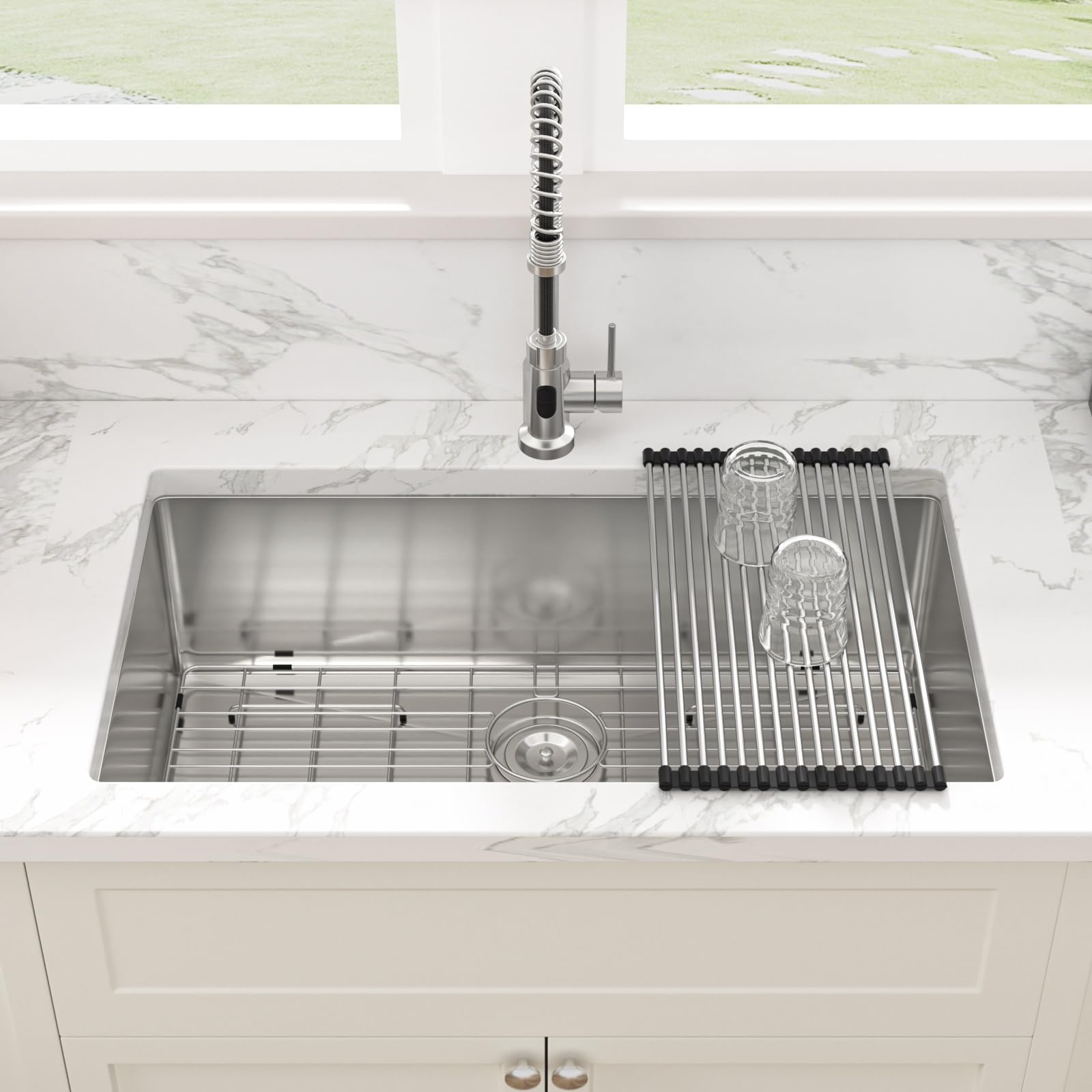 Sarlai 32'' x 19'' Stainless Steel Single Bowl Undermount Kitchen Sink