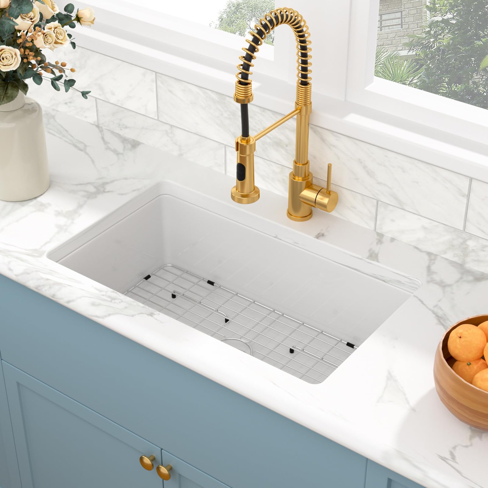Sarlai 32in White Undermount Single Bowl Fireclay Ceramic Kitchen Sink